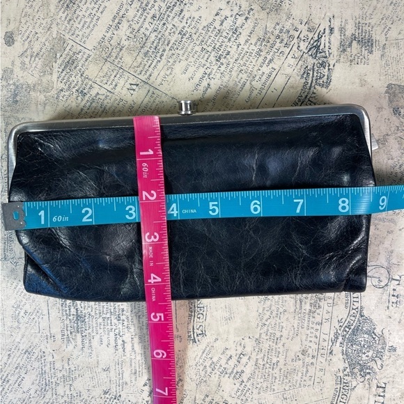 HOBO Lauren clutch wallet black leather - Picture 12 of 12